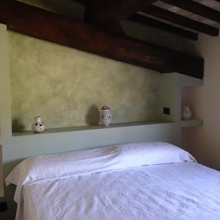 San Benigno Sleeps 9 Pool Wifi